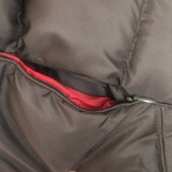 U.S. POLO Assn. Brown Puffer Vet w Removable Faux Fur Hood | Size L - Picture 5 of 10